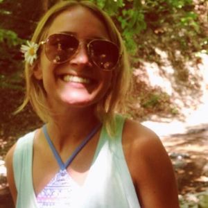 Meet your Posher, Nikki